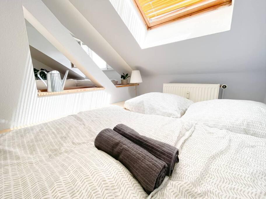 Schoene Ferienwohnung Mit Blick Ueber Stadtwald Lipsia Esterno foto